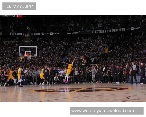 2017年勇士与太阳激战回顾球星表现与精彩瞬间全解析